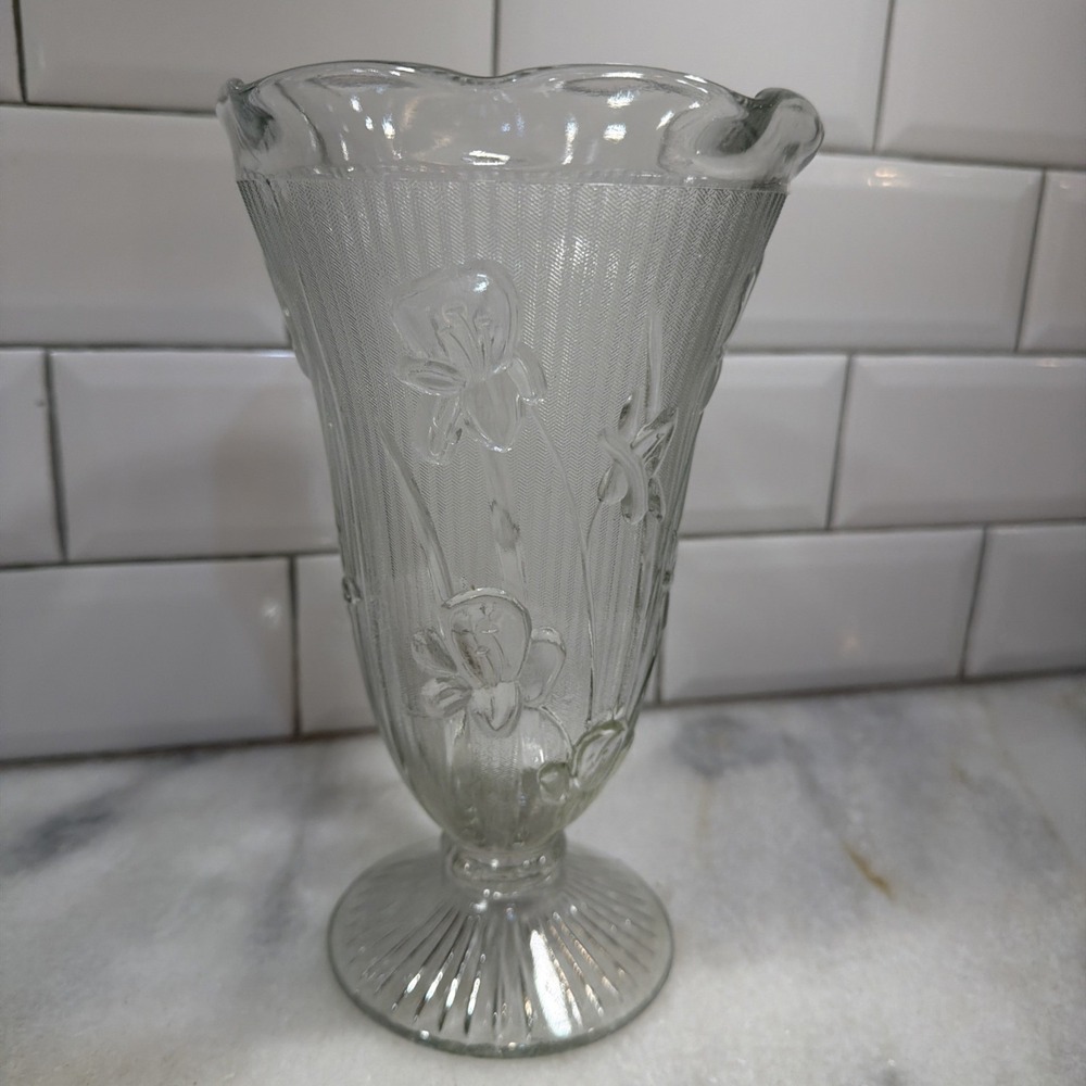 Jeannette Glass IRIS AND HERRINGBONE Crystal Footed Flower Vase 9"